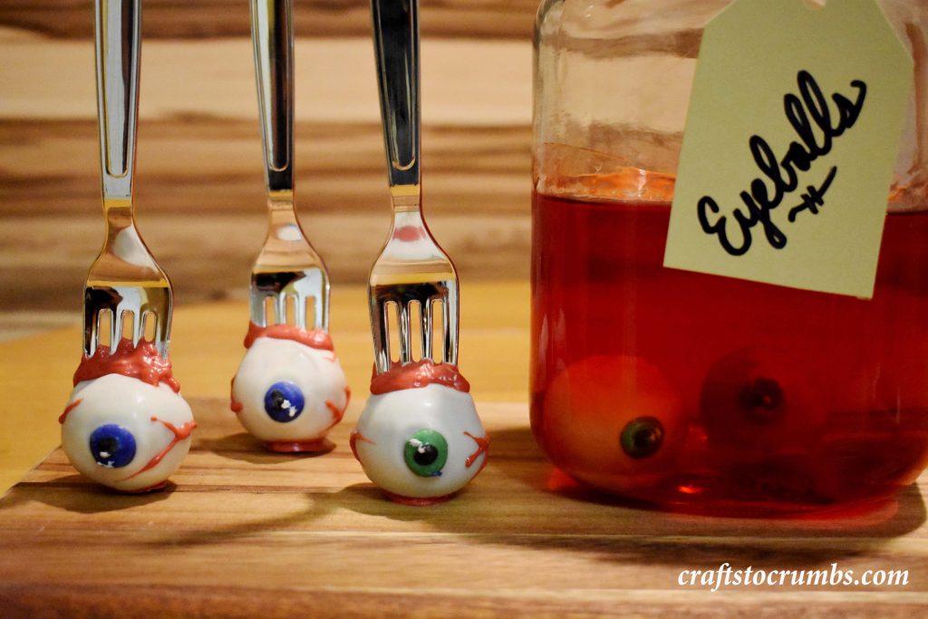 Cake Eyeballs Crafts To Crumbs cake-eyeballs-crafts-to-crumbs