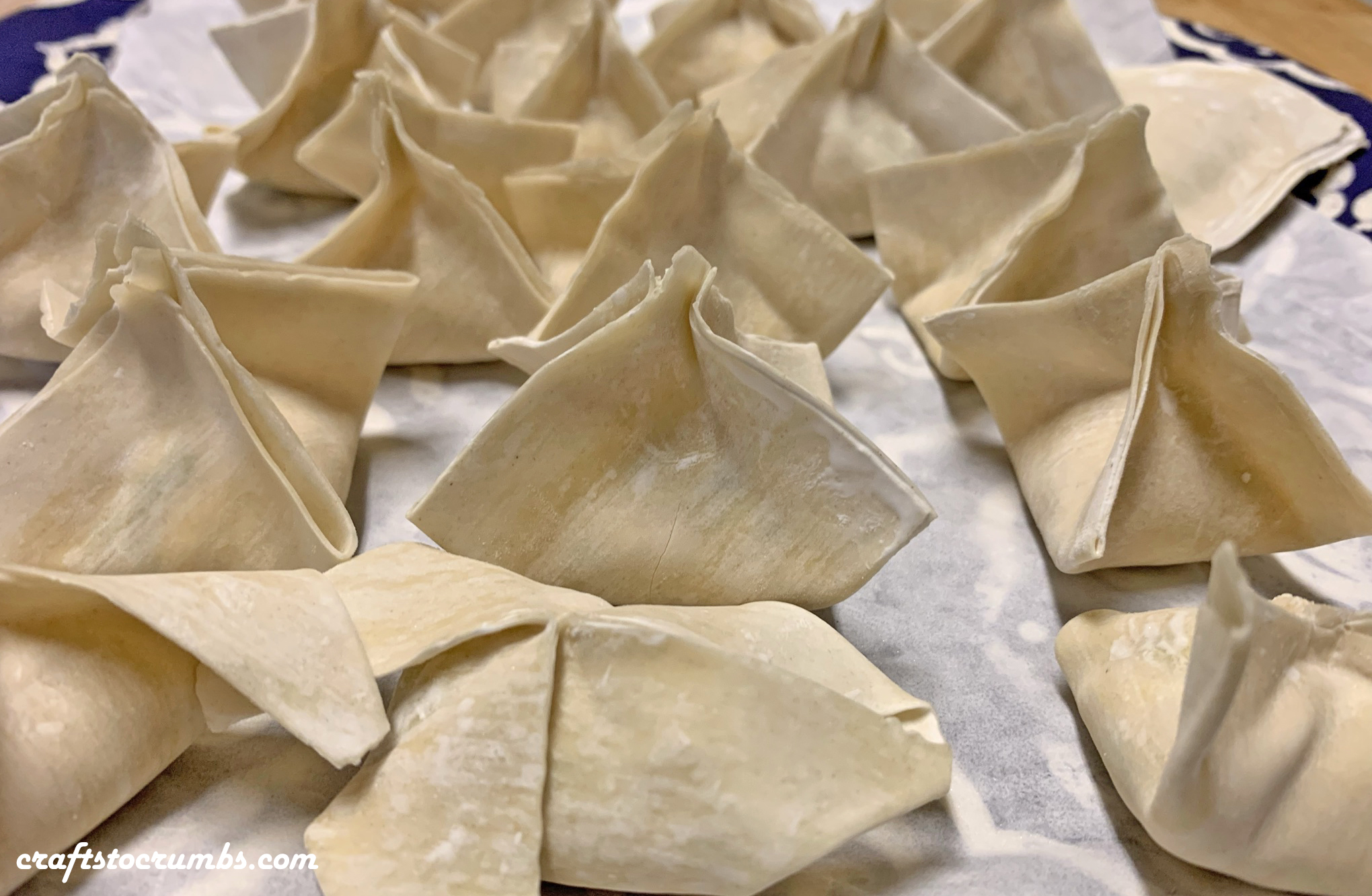 Crab Rangoon – Crafts to Crumbs